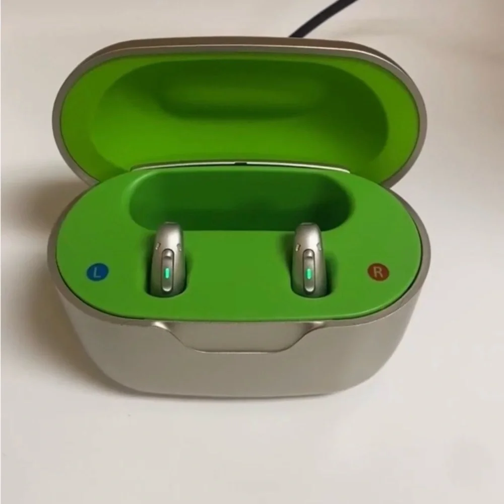 New Phonak Mini Charging Case for Marvel & Paradise Hearing Aids Case Cords ONLY - Picture 4 of 5